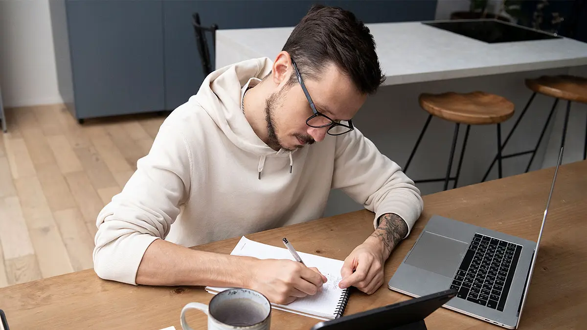 Ley Bases: las nuevas regulaciones del trabajo en Argentina